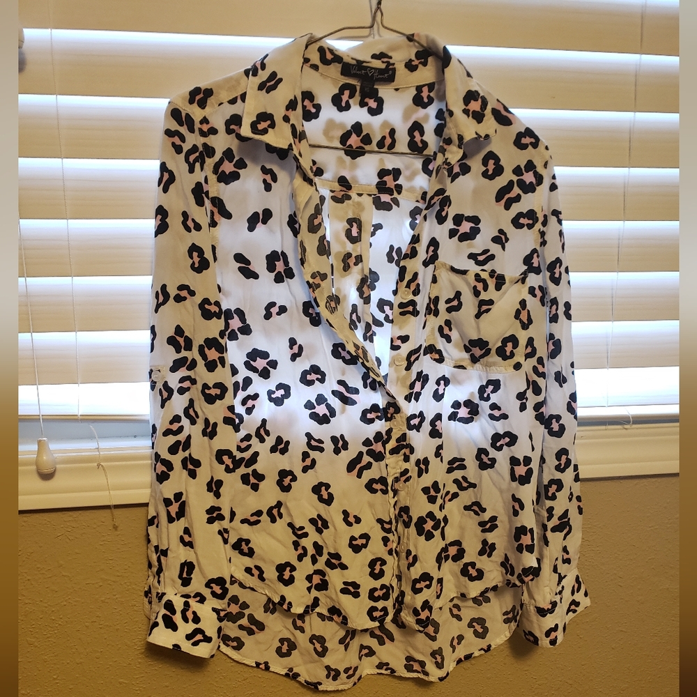 Velvet Heart pink & black Leopard print button up, short, great layered, XS